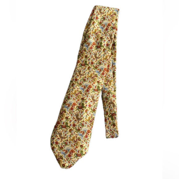 Salvatore Ferragamo Other - SALVATORE FERRAGAMO Silk Tie Yellow Horses Floral